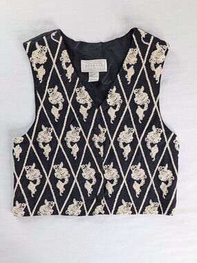 VTG Black Cream Embroidered Linen Button Up Argyle Detailed Embroidery